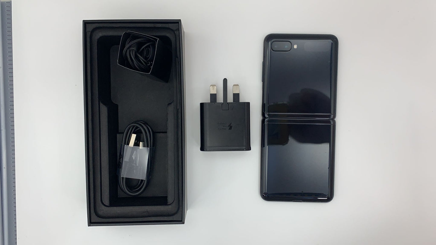 Samsung Z Flip (Used)