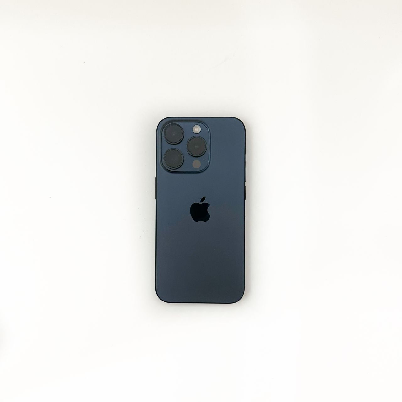 Apple iPhone 15 Pro 128GB (Used)