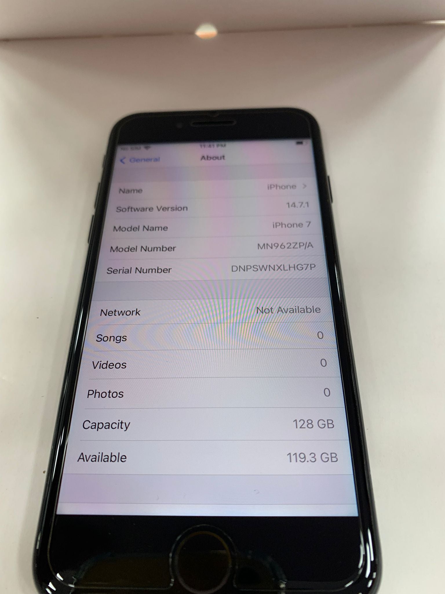 Apple iPhone 7 128GB (Used)